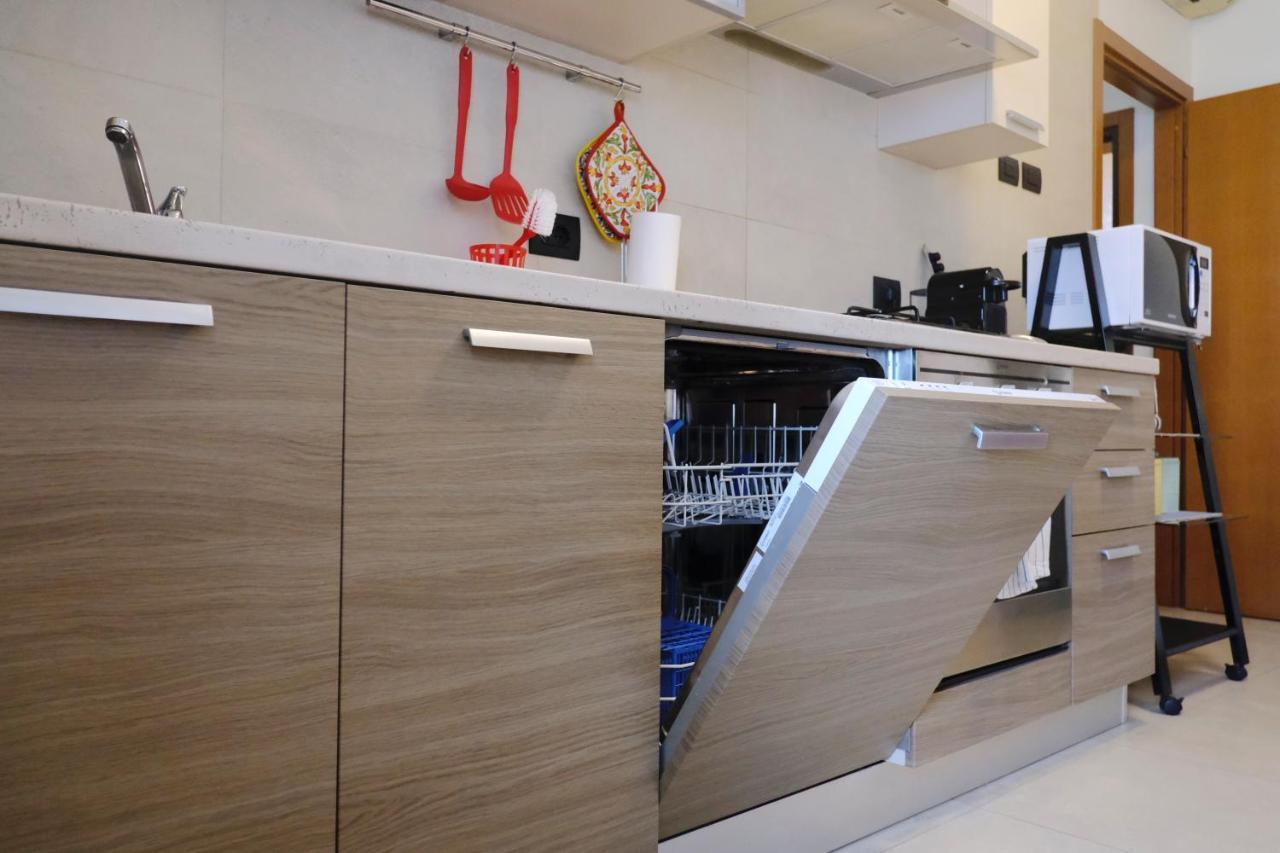 Best Way Rent - Elegante Loft Con Terrazzo Milano Exteriör bild